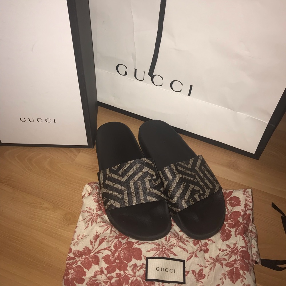 Gucci slides